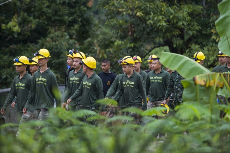 Thailand Soldiers Cave Boys Rescue